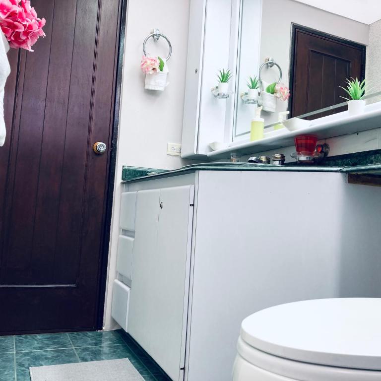 Lejos de Casa Aquí estarás bien - Habitación Doble con baño compartido - 12