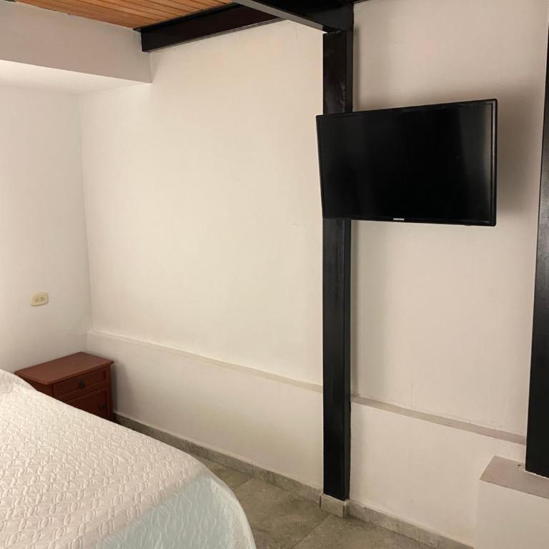 Apartaestudio monoambiente 100 - Apartamento de 1 dormitorio - 2