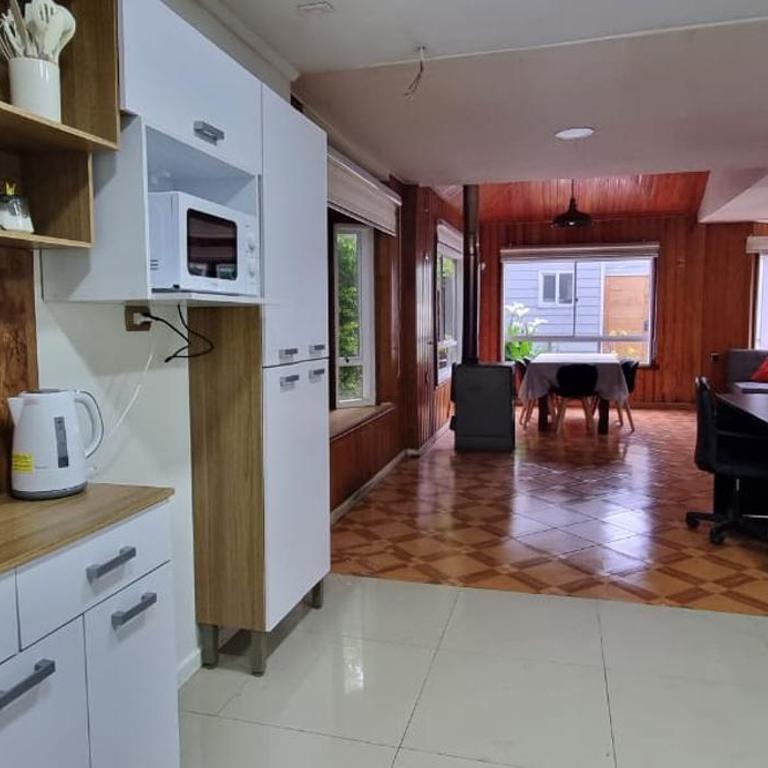Casa en el centro de llanquihue, hasta 10 personas - Five-Bedroom House - 3