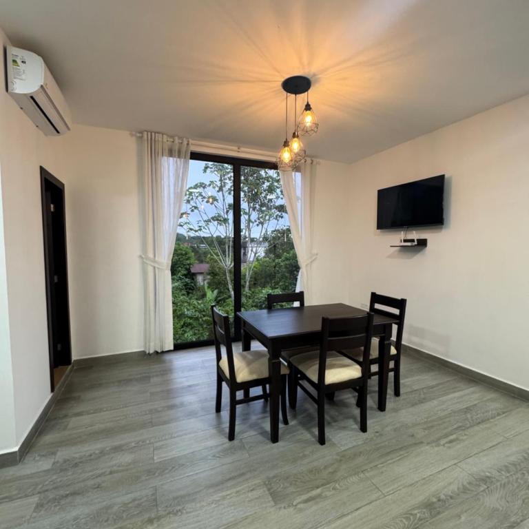 Hospedaje Tena Familiar - Family Suite - 1