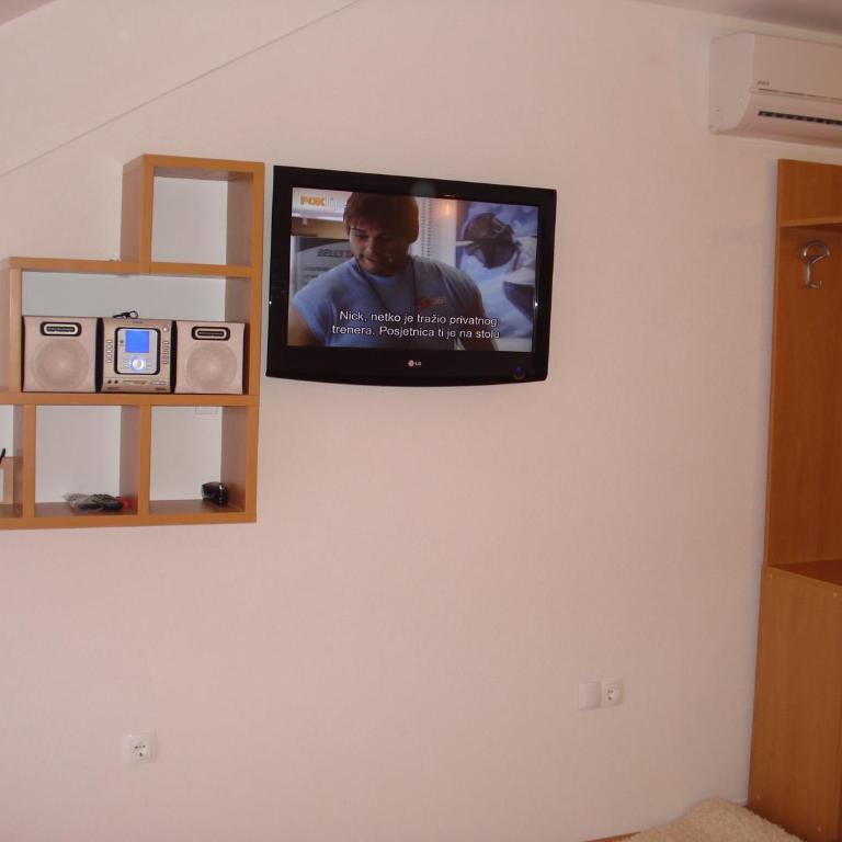 Villa Vežić - Double Room - 20