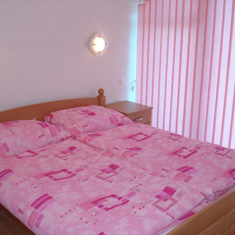 Villa Vežić - Classic Quadruple Room - 23