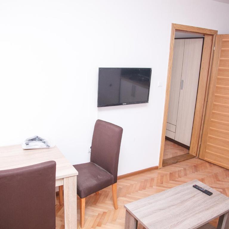 Apartments Konak - Apartman - Prizemlje - 8