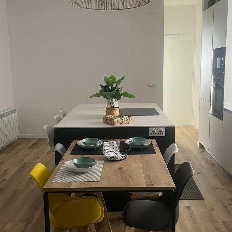 Apartamento en el centro de Pamplona - Two-Bedroom Apartment - 10