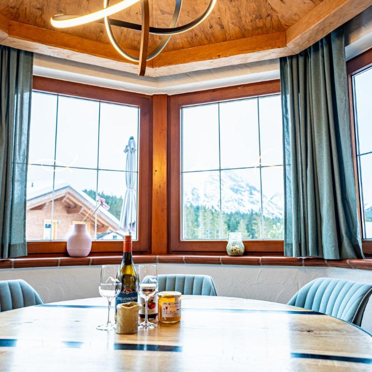 Schickster Sky Lodge und Chalet Rossi - Apartment mit 2 Schlafzimmern - 17