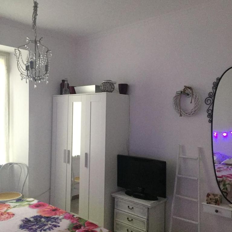 ROBERTs - Appartamento con 2 Camere da Letto - 7
