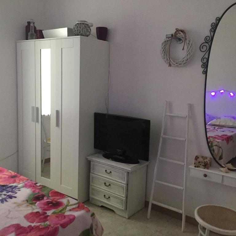 ROBERTs - Appartamento con 2 Camere da Letto - 14