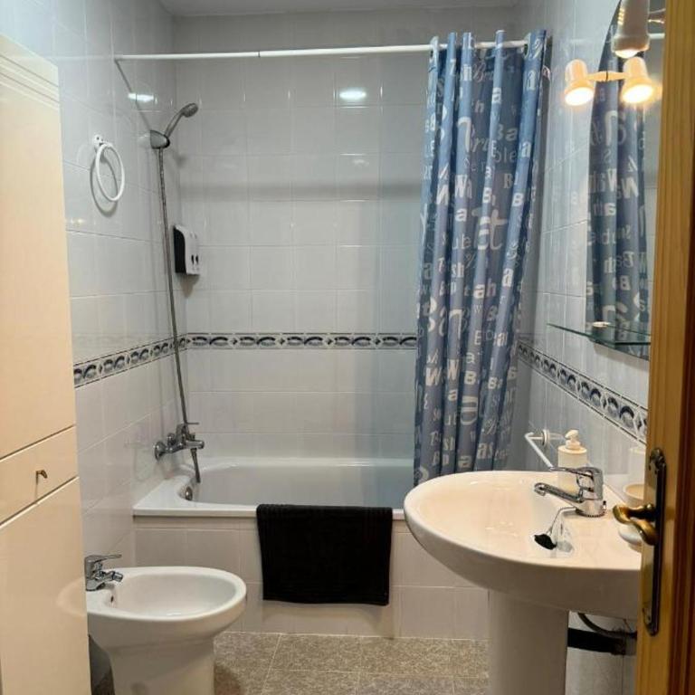 Acogedor apartamento, tranquilo y luminoso - Apartamento de 3 dormitorios - 9