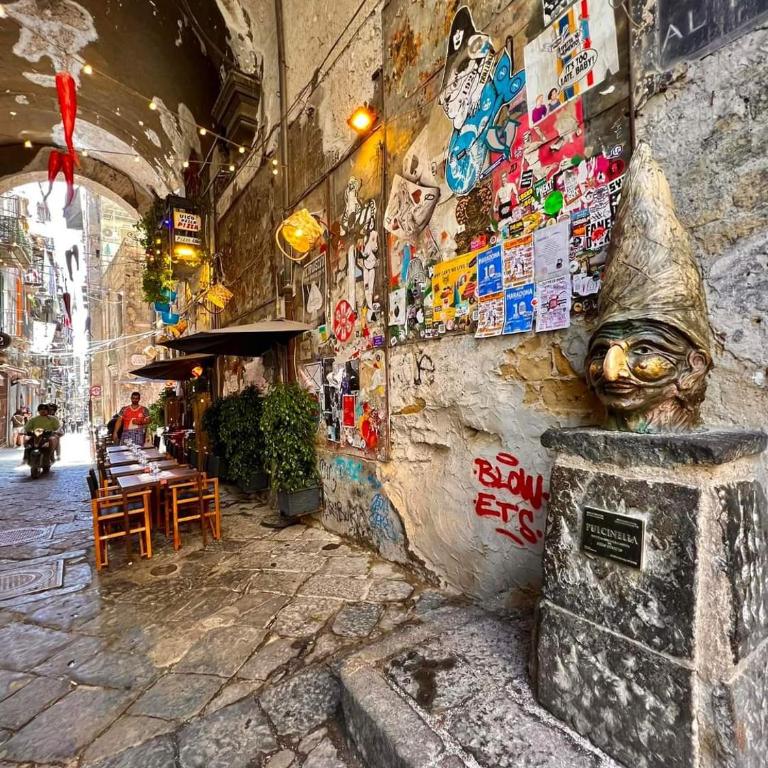 Marinella House Napoli centro Piazza Dante - Monolocale Superior - 88
