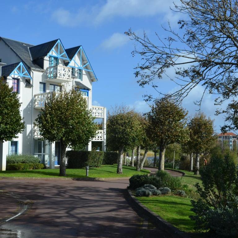 Appartement à Port Bourgenay, vue sur lac, au pied d'un parc aquatique - Appartement 1 Chambre - 34
