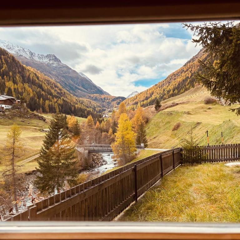 Haus Freistabl - Uriges Bauernhaus für 6 Personen mit Sauna & Bergblick im Ötztal - Haus mit 3 Schlafzimmern - 32