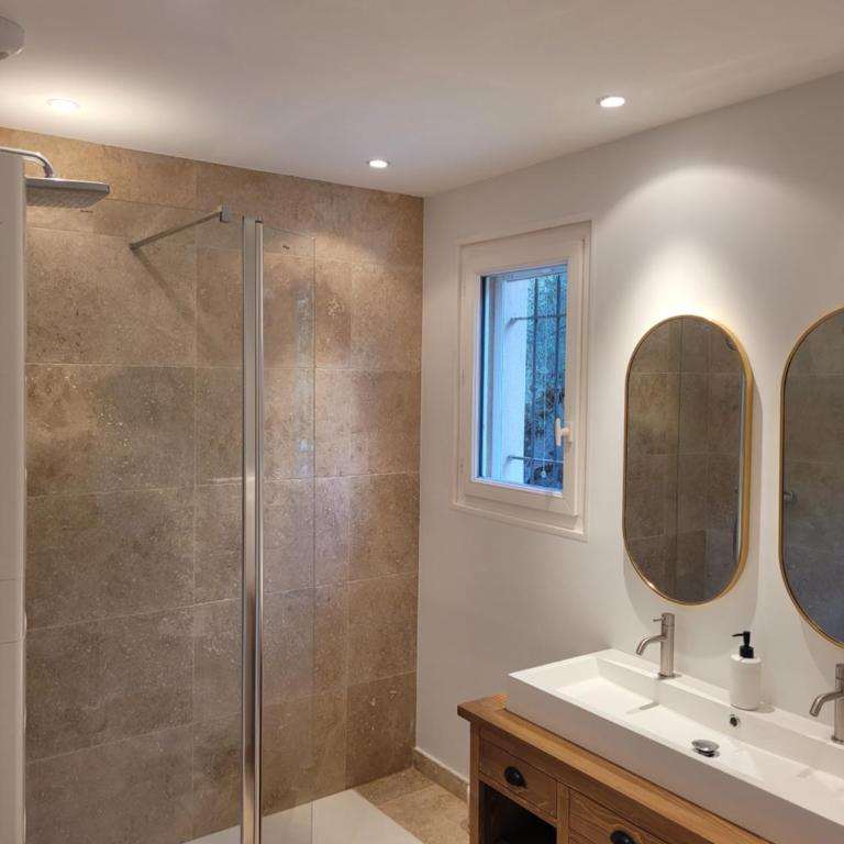 L'eau des Oliviers - Four-Bedroom House - 25