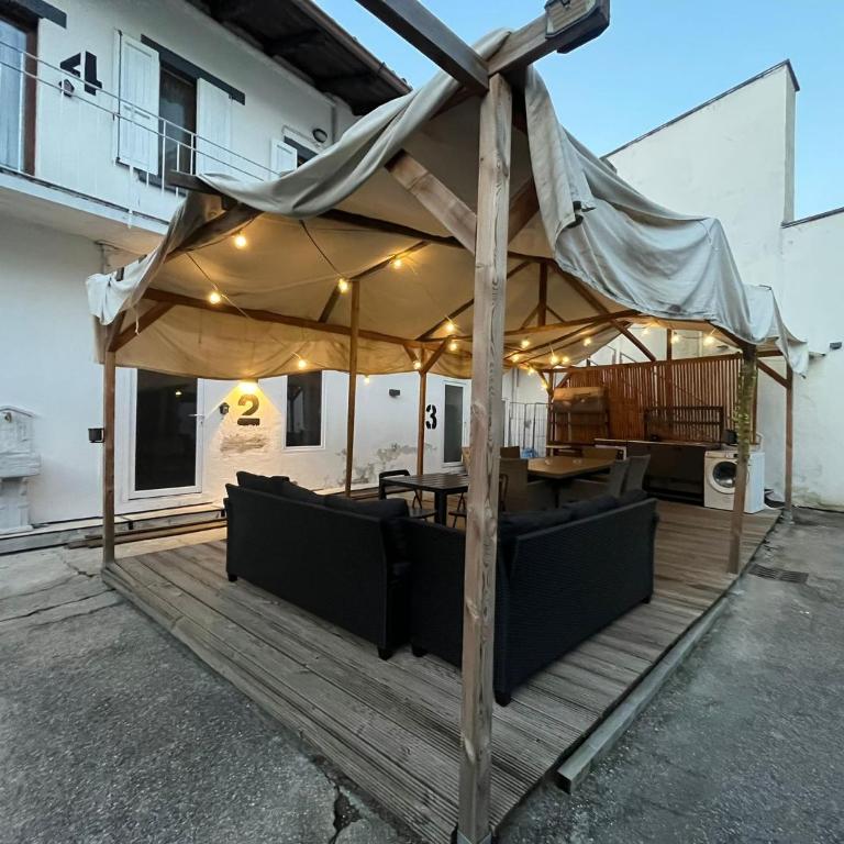IRIS - Spaziosa Casa Indipendente - Appartamento con 3 Camere da Letto - 49