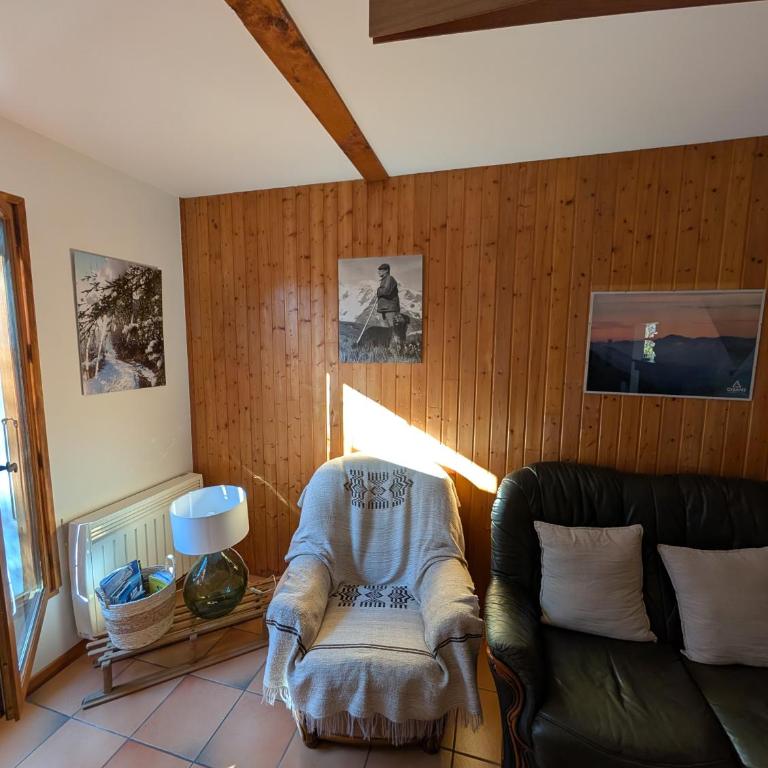Les Econgères ,Maison familiale 14 couchages Allemond - Maison 6 Chambres - 5