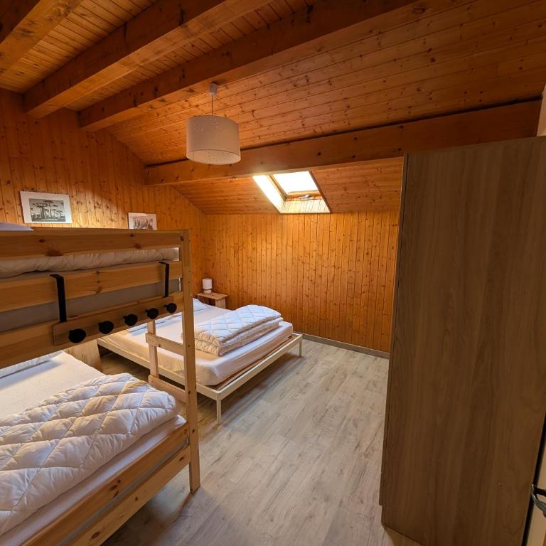 Les Econgères ,Maison familiale 14 couchages Allemond - Maison 6 Chambres - 14
