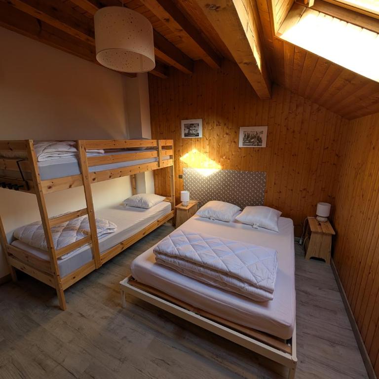 Les Econgères ,Maison familiale 14 couchages Allemond - Maison 6 Chambres - 16