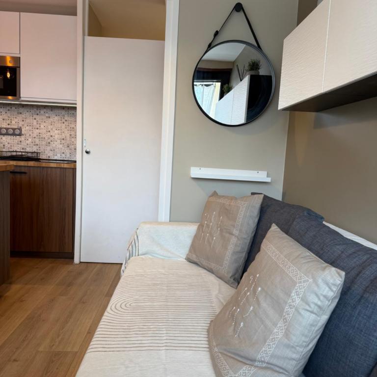 Studio Les Chalmettes 4 Personnes au pied des Pistes Wifi - Balcon - Parking - Apartamento de 1 dormitorio con balcón y vistas a la montaña - 12