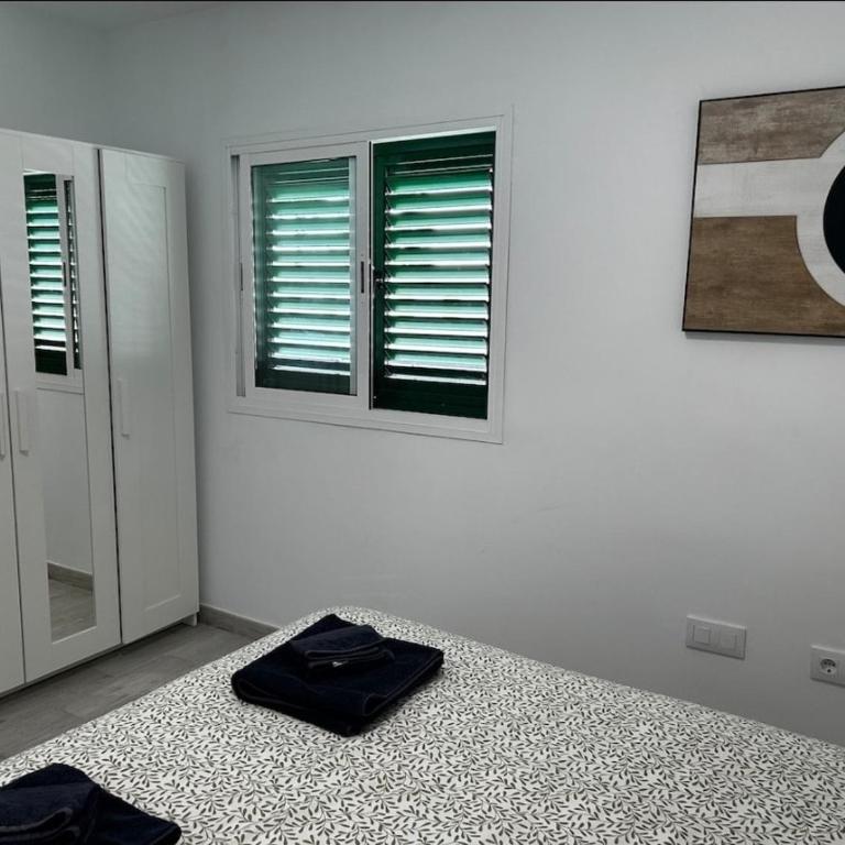 Beach life only 5 minutes away and Heated pool - Two-Bedroom Apartment - 14