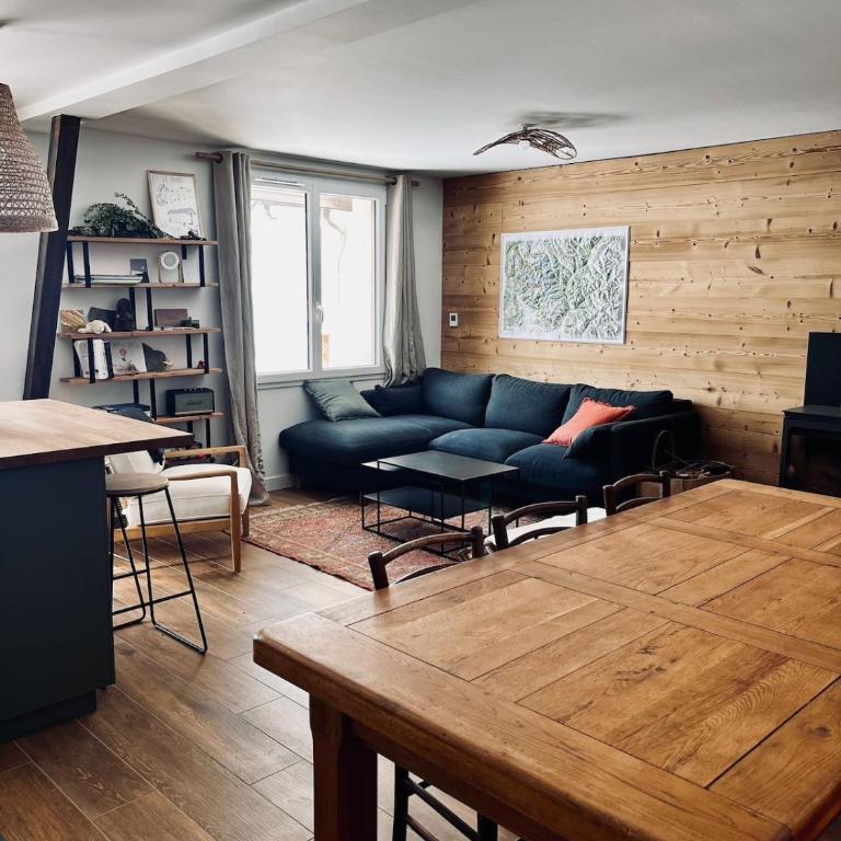 Appartement 9 couchages - cozy duplex in Chazelet - Appartement 3 Chambres avec Balcon - 7