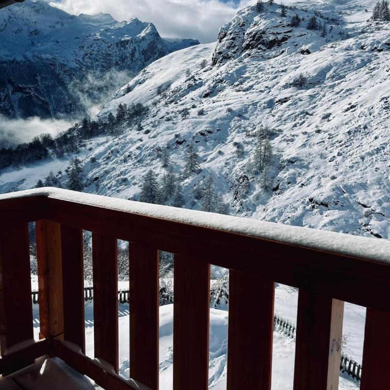 Appartement 9 couchages - cozy duplex in Chazelet - Appartement 3 Chambres avec Balcon - 13