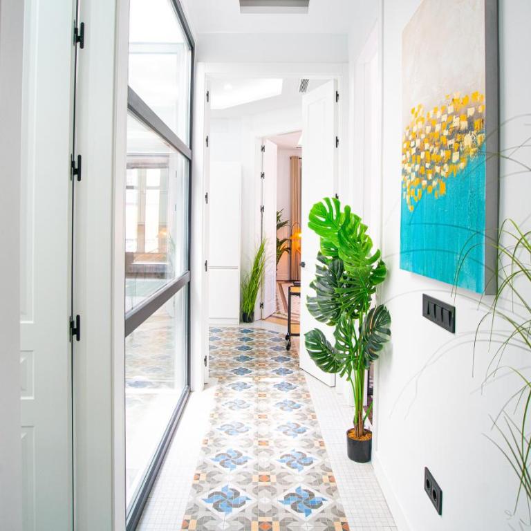 Bright Premium Apt Constitution Square by TuriVida - Apartamento - 5