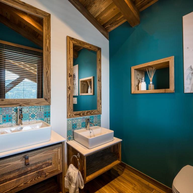 ULTIMATE Les Gets Luxury - Above the Clouds with Sauna, Pool etc - Mansion Ensolielle for 15 - Chalet - 25