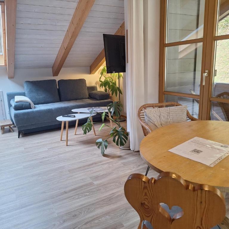 Ferienwohnung am Bach - Apartment mit 1 Schlafzimmer - 1