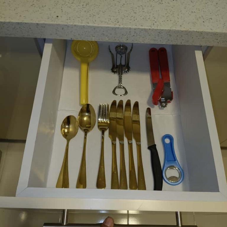 Apartamento Remodelado y Equipado con 2 Habitaciones ubicado en la mejor zona de la Avenida Fuerzas Armadas en el Centro de Caracas - Apartamento de 2 dormitorios - 15