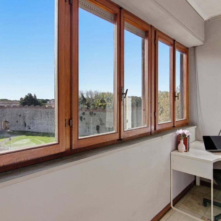 Hostly-The Pisa Walls Apartment-Near Leaning Tower - Appartamento con 4 Camere da Letto - 56