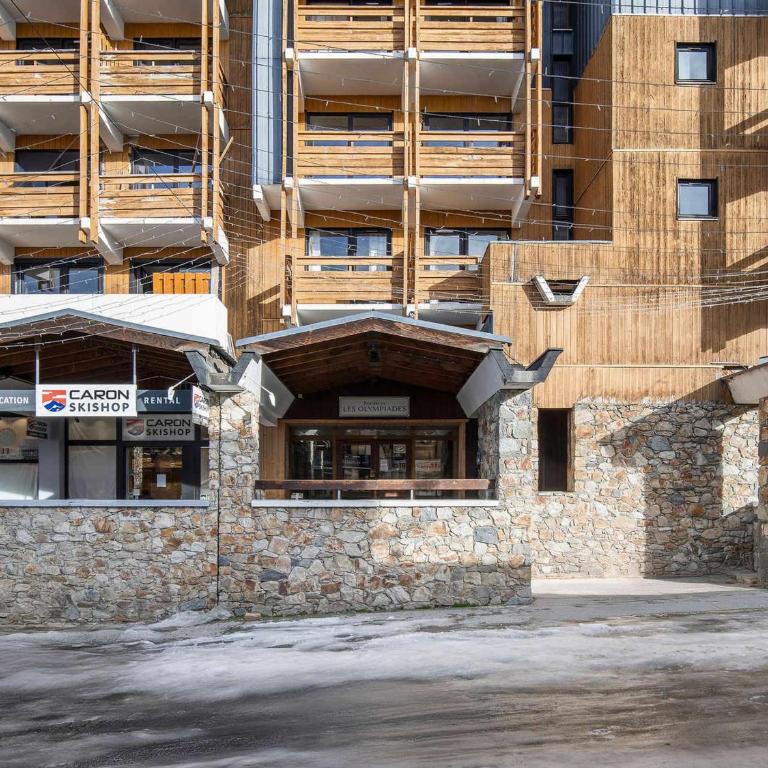 Duplex 6 personnes, cœur de station, balcon et animaux bienvenus - FR-1-640-79 - Apartamento - 12