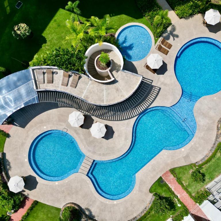 Modern Luxury Residency at Altea-Sunset Pool View - Apartamento Superior con balcón - 1
