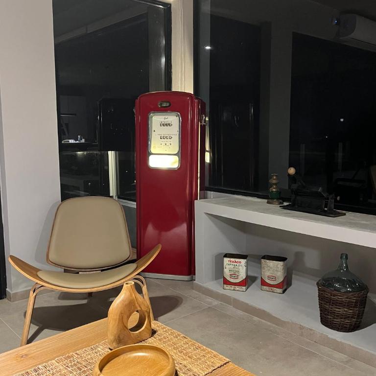 Sin FIN - Three-Bedroom House - 25