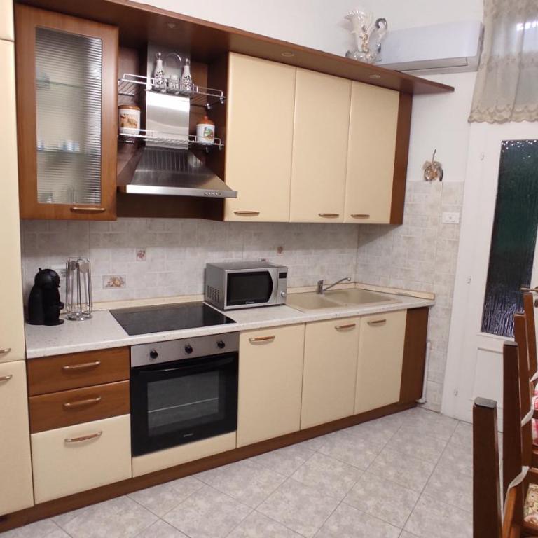 Casa Comfort Padova - Appartamento con 1 Camera da Letto - 3