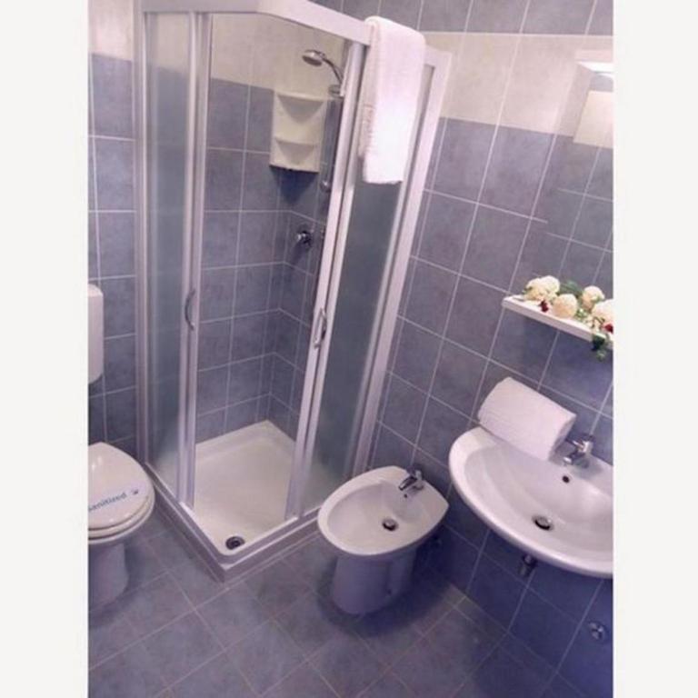 Swimming pool and fun in Bibione - Apartment - 8