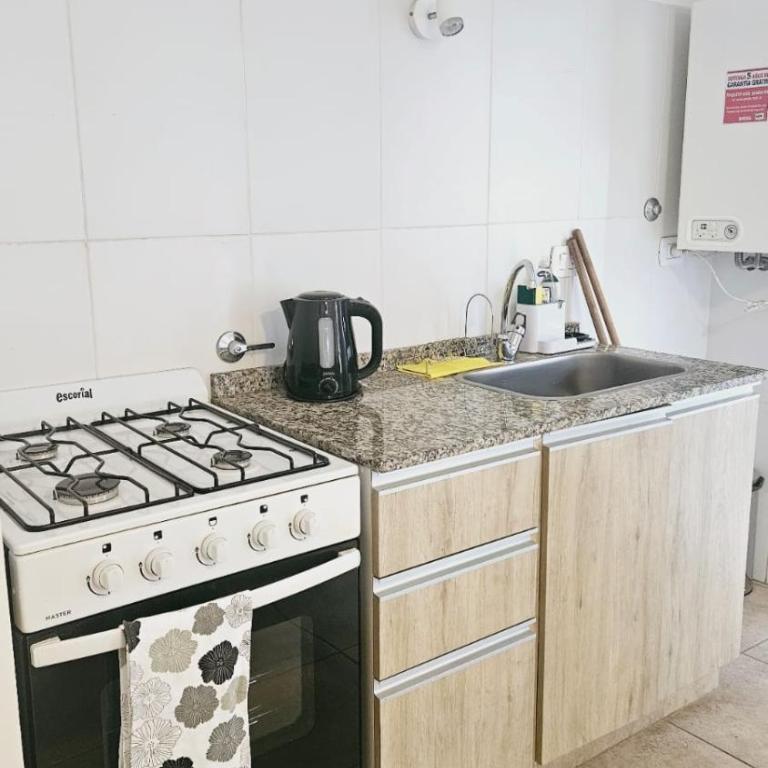 el Bolsón hermoso departamento - Two-Bedroom Apartment - 9