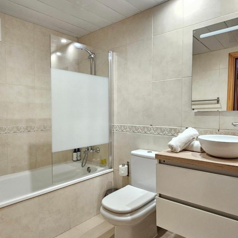 Comfortable apartment with a swimming pool, 250m to the sea. - Apartamento de 2 dormitorios - 11