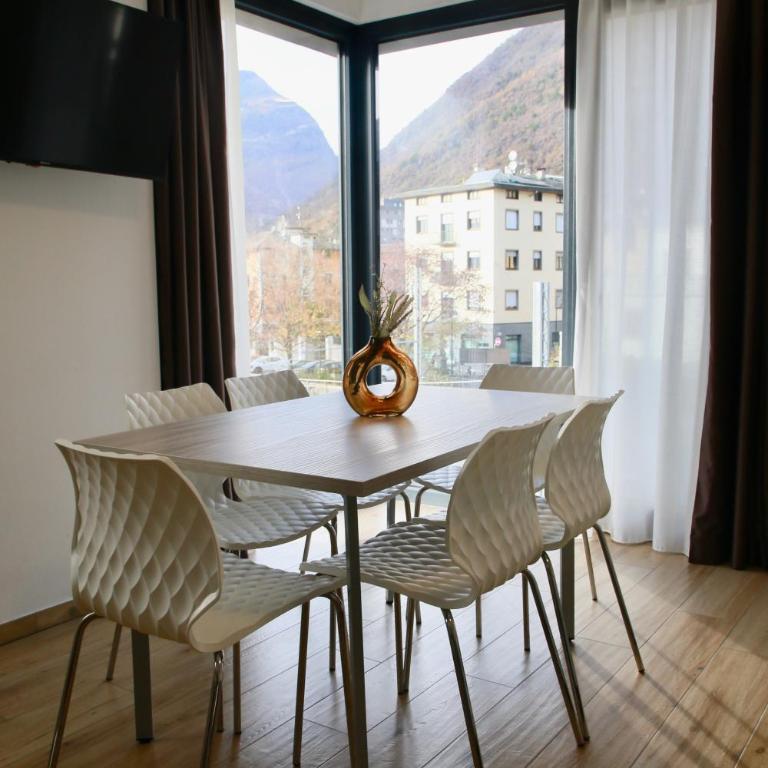 Bernina Suites - 150 metres to Bernina Express - Apartamento con balcón - 20