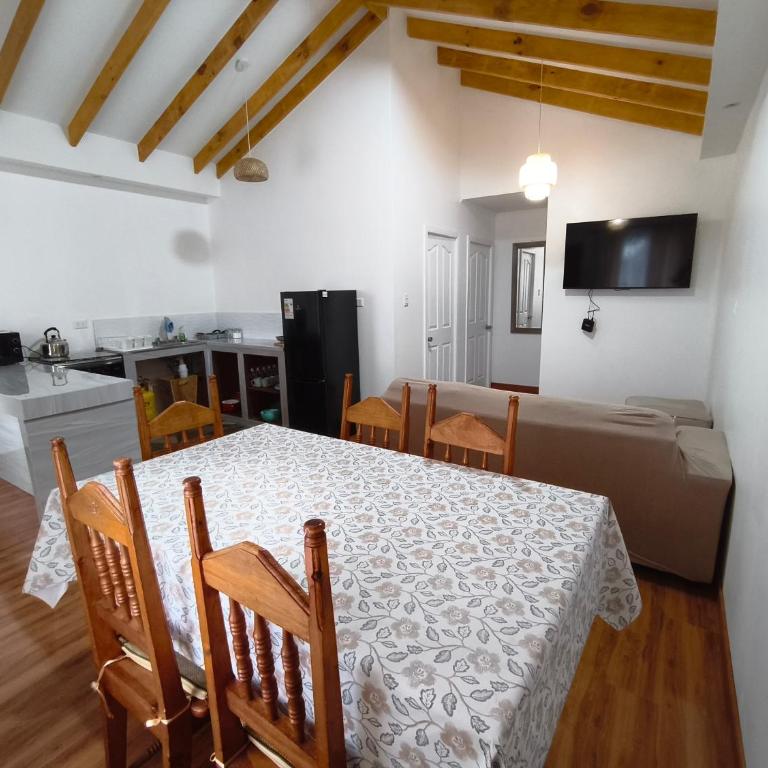 Cabañas Sol y Luna Lago Ranco - Two-Bedroom House - 8