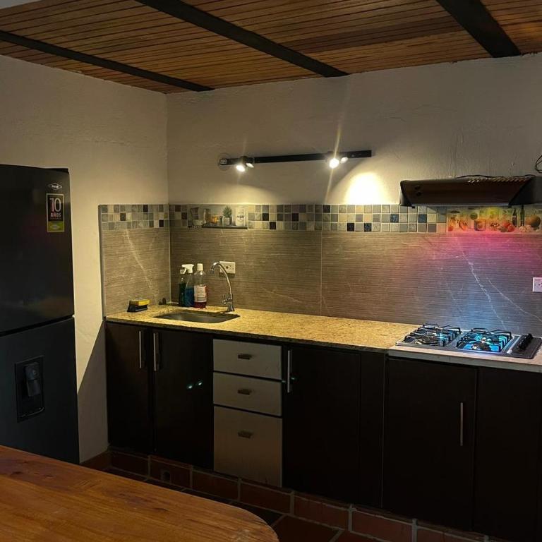 La Estancia Colonial - Three-Bedroom House - 20