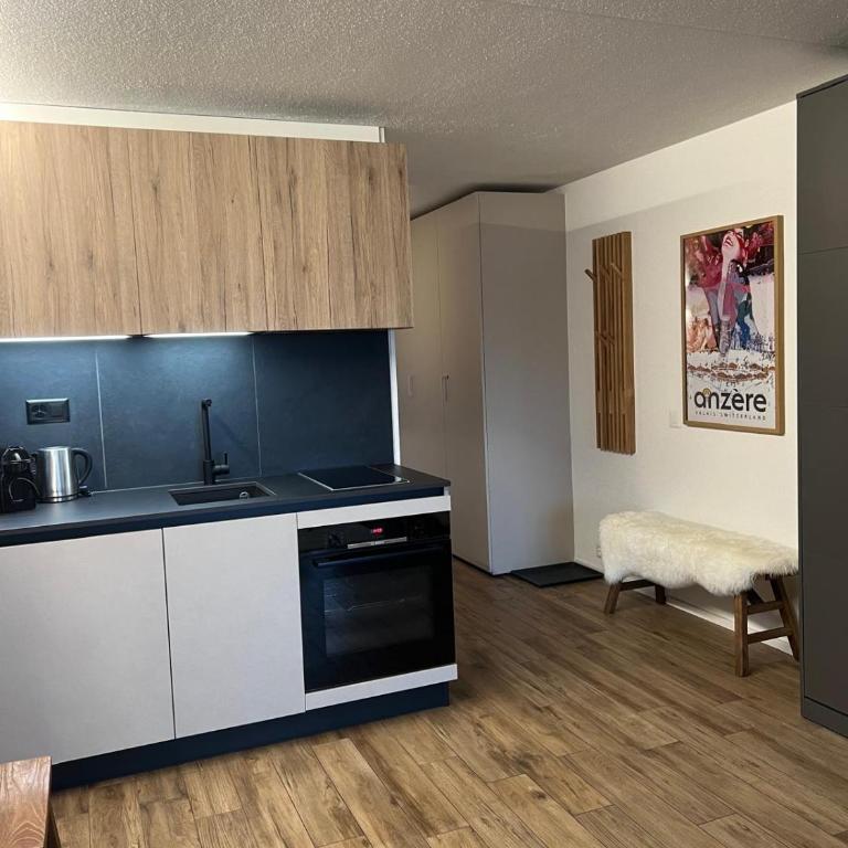 Studio élégant rénové avec vue à Anzère - Apartment mit 1 Schlafzimmer - 5