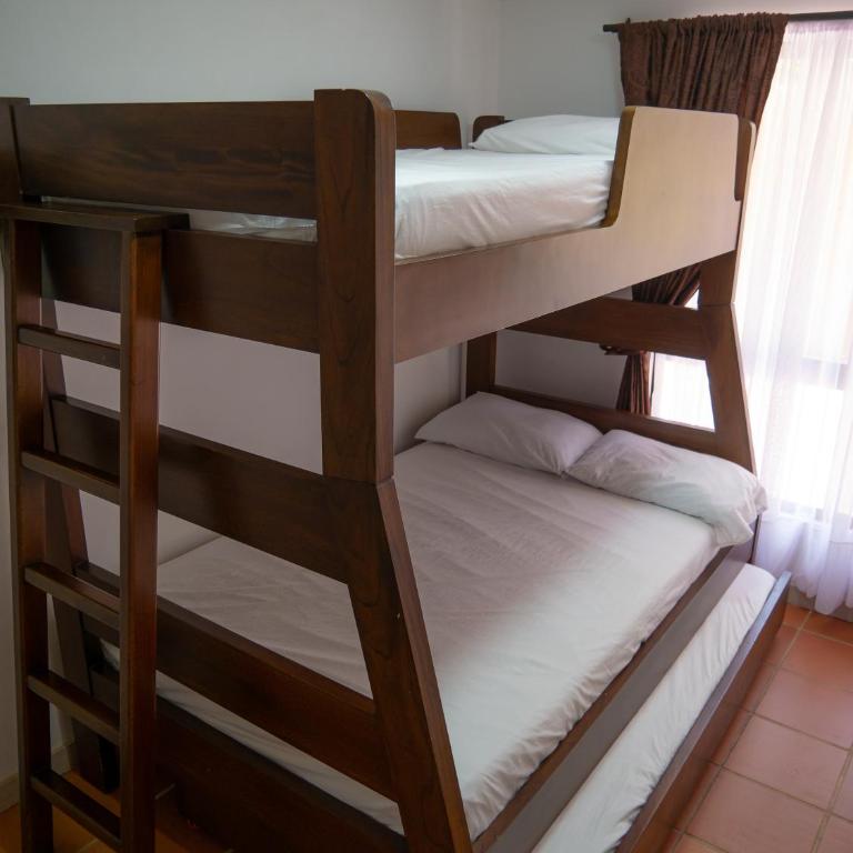 Hermosa casa de campo en GUATAPÉ - Casa de 3 dormitorios - 10