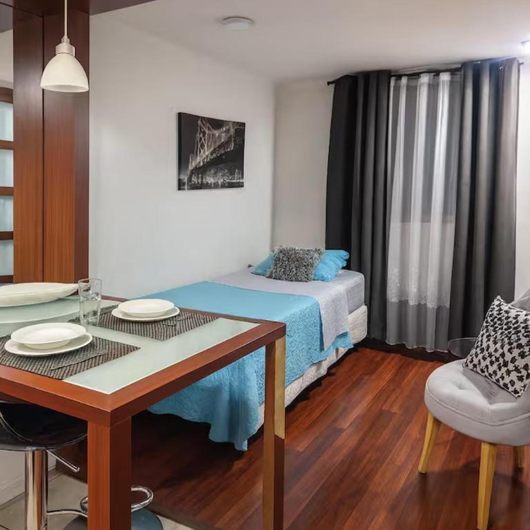 Departamentos Merced - Two-Bedroom Apartment - 2
