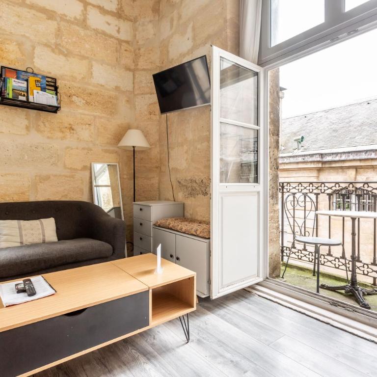 Le balcon de Gabriel Place de la Bourse Bordeaux - One-Bedroom Apartment - 2