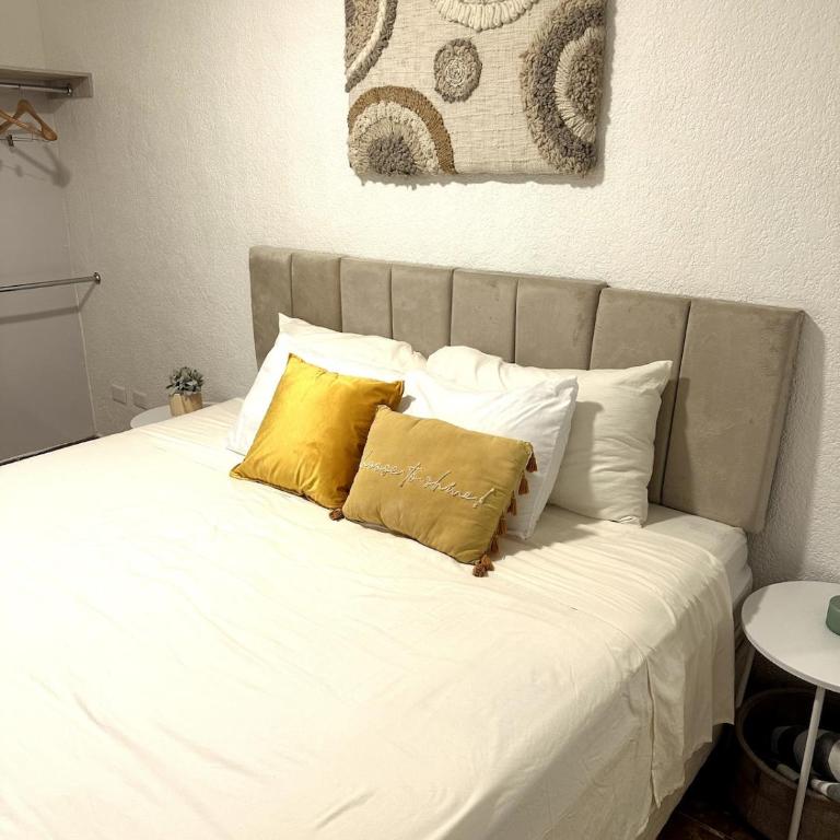Casa con Jacuzzi y terraza, Condominio privado a 10 min de Playa Marlin - Three-Bedroom Vacation Home - 21