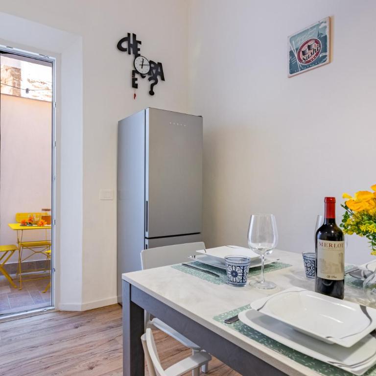 Casa Samada- Comfort Between the Center and the Station - Appartamento con 2 Camere da Letto - 30
