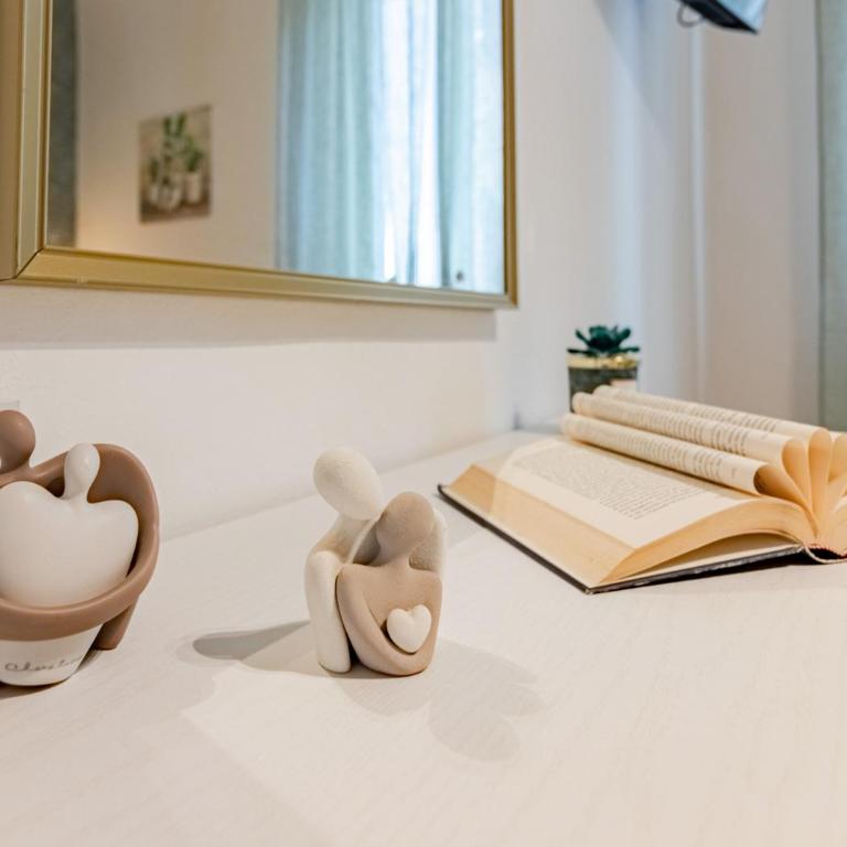 Casa Samada- Comfort Between the Center and the Station - Appartamento con 2 Camere da Letto - 9