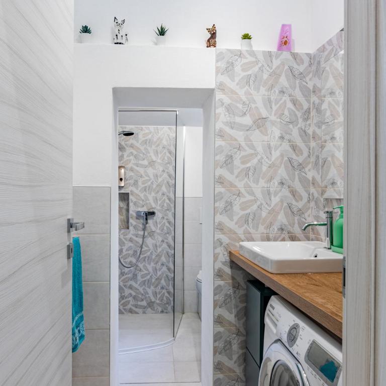 Casa Samada- Comfort Between the Center and the Station - Appartamento con 2 Camere da Letto - 27
