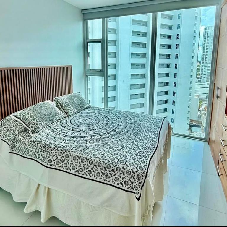 HERMOSO APTO EN COMUNA 3 CON VISTA AL MAR EXCELENTE DE 2 HABITACIONEs - Apartamento de 2 dormitorios - 8