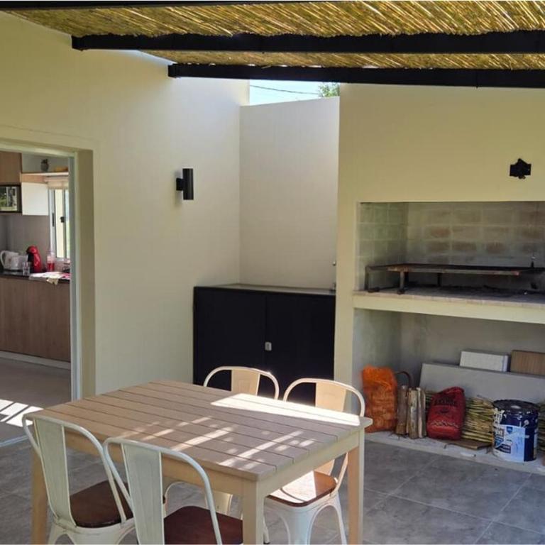 Casa nueva, Punta Colorada, Piriapolis con amplio parrillero - Two-Bedroom House - 1