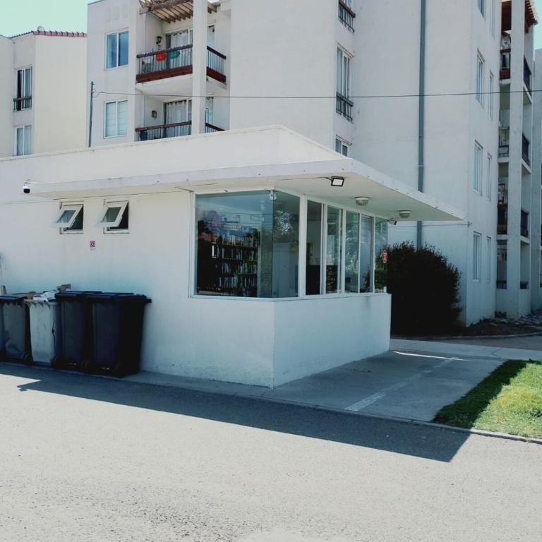 Cómodo y espacioso departamento en La Serena - Three-Bedroom Apartment - 18